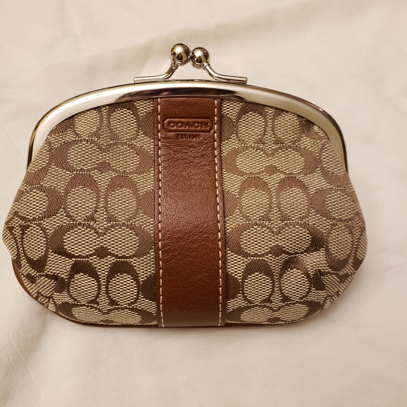 Coach Handbags - Brand new Coach signature framed coin purse
